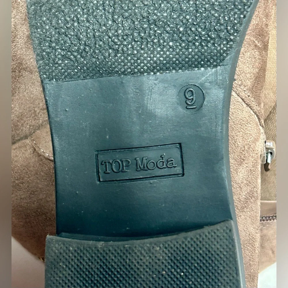 TOP Moda Over the Knee Tall Tan Boots  Womens 9 Low Heel Round Toe Inside Zipper